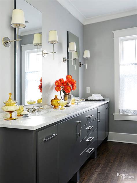 May 11, 2020 · popular bathroom paint colors can set the tone for a space. Best Bathroom Colors | Better Homes & Gardens