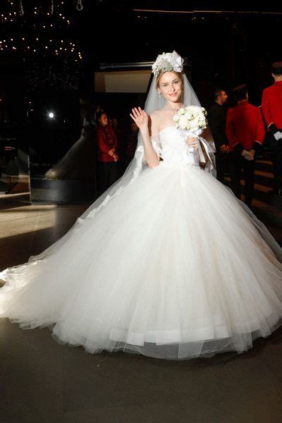 Dolce And Gabbana At Milan Fashion Week Fall 2019 Bridal Dresses Haute Couture Wedding Dress