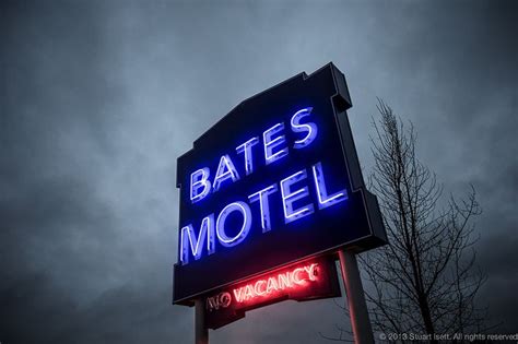Pin By Shanett Carrington On Checking In Neon Signs Bates Motel Neon