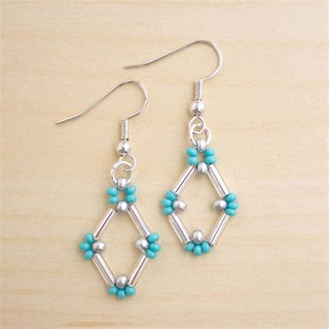 Bugle Bead Earrings Diy Tutorial From Make And Fable On Creating