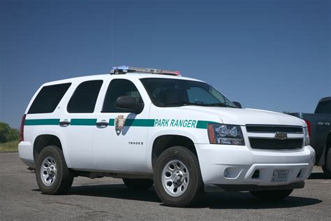 File:National Park Service ranger vehicle.jpg - Wikimedia Commons