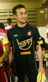 (born 7 january 1989 in kota bharu, kelantan) is a professional footballer who plays as a goalkeeper for malaysian club melaka united and the malaysia national team. Khairul Fahmi Che Mat (Apek): Gambar Apek @ Khairul Fahmi ...