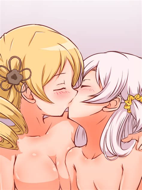 Tomoe Mami And Momoe Nagisa Mahou Shoujo Madoka Magica And 1 More