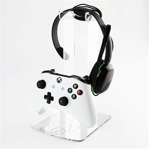 Xbox One Dual Controller And Headset Display Stand Gaming Displays
