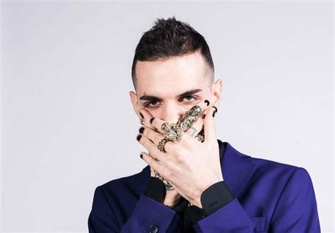 Valentino rossi fidanzato francesca sofia novello: Achille Lauro chi è: età, altezza, fidanzata, vero nome ...