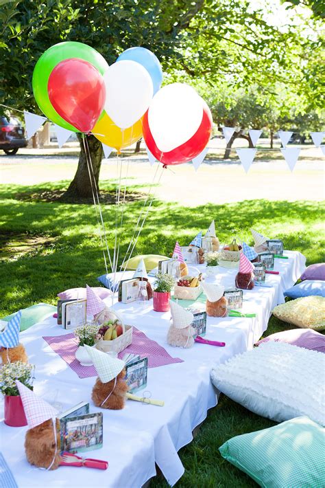 There are also refreshing drinks and delicious desserts to round up the meal. Teddy Bear Picnic Birthday Party | Teddy bear picnic ...