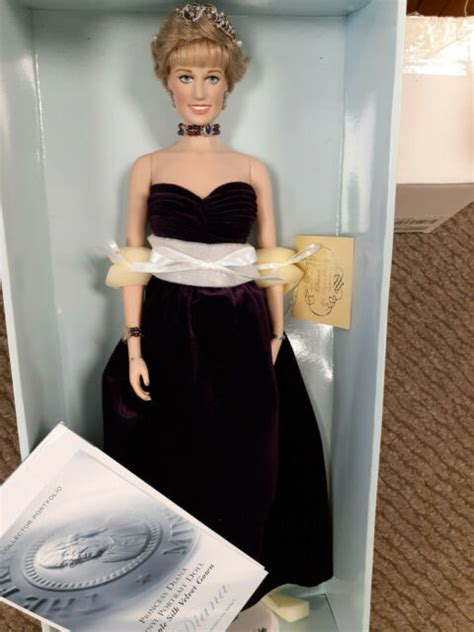 Franklin Mint Princess Diana Vinyl Doll PURPLE SILK VELVET Gown LE 0178