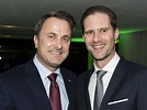Photo : Xavier Bettel (Premier ministre du Luxembourg) et son mari ...