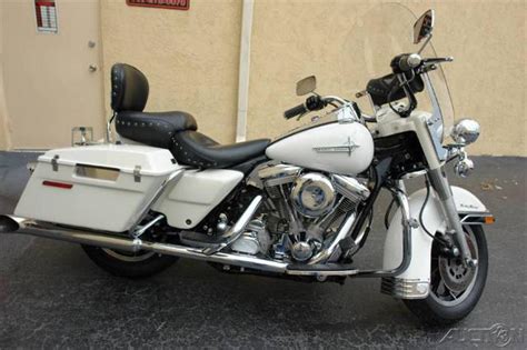 Harley Davidson Harley Davidson Road King Police Moto