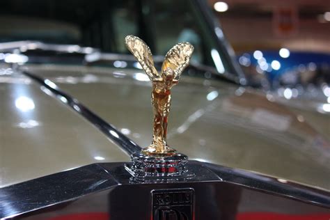 What Happens When You Try Steal A Rolls Royce Hood Ornament
