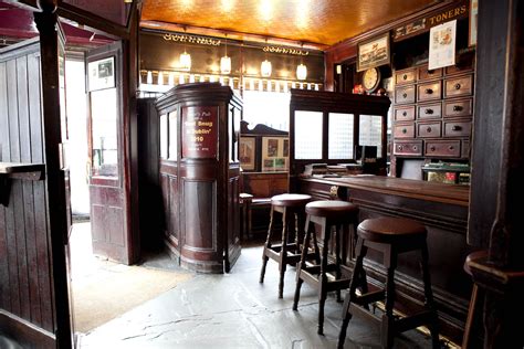 Love Irish Pubs Irish Pub Design And Build Pub Interior Irish Pub