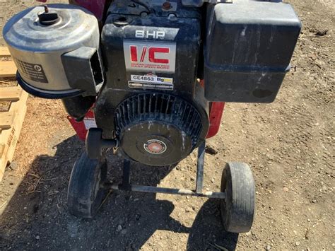 Troy Bilt Super Tomahawk Chipper Shredder Bigiron Auctions