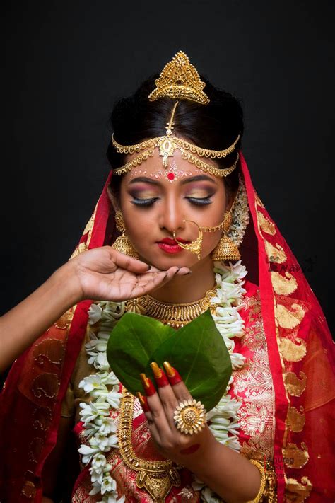 Provide cameraman and all technical team. Pin by CuteSasha on Bridezila | Bengali bridal makeup, Indian bridal photos, Bengali bride