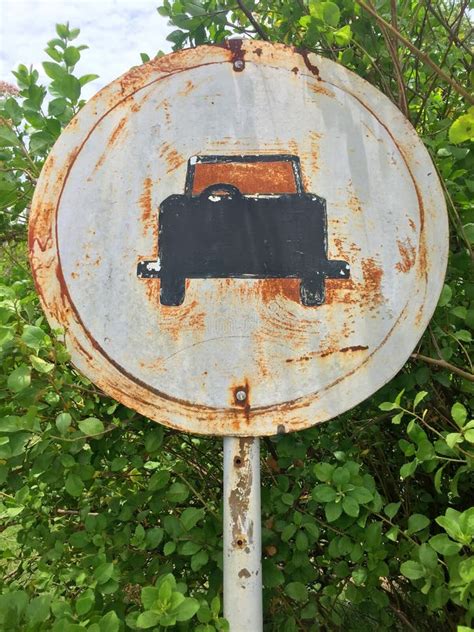 Old Parking Sign Stock Image Image Of Rusty White 119290869