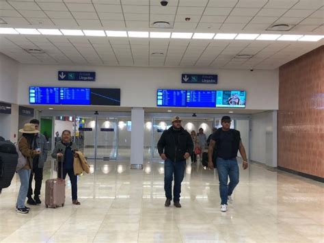 Aeropuerto De Mérida Vuelos De Vivaaerobus Aterrizan Con Horarios