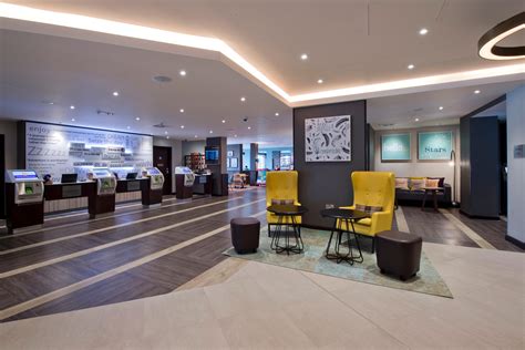Premier Inn London Heathrow Airport Terminal 4 Hotel