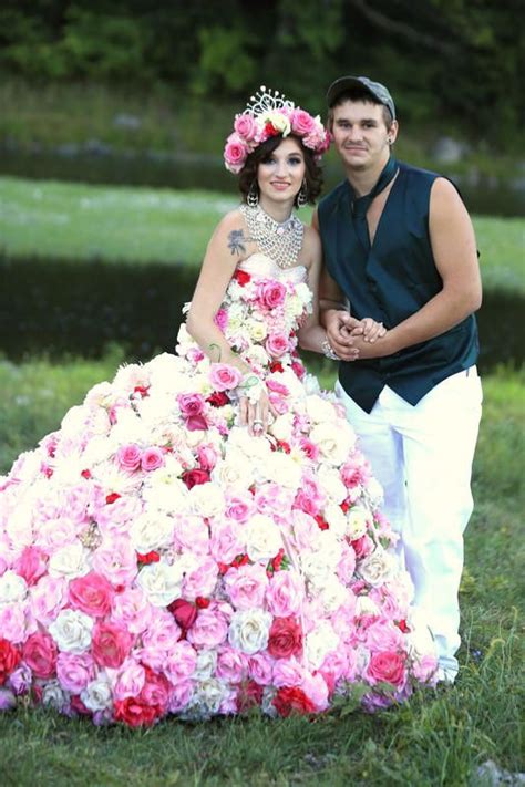 Https://tommynaija.com/wedding/how Much Do Wedding Dress Alterations Cost At David S Bridal