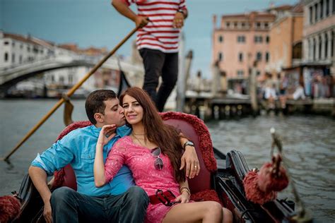 Venice In Summer A Romantic Photoshoot Tripshooter