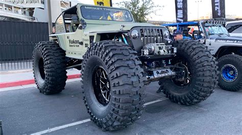 Custom Jeep Wrangler Off Road