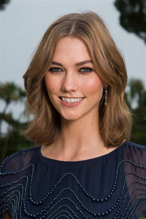 Karlie Kloss Net Worth Karlie Kloss Net Worth 2018 How Much Is She