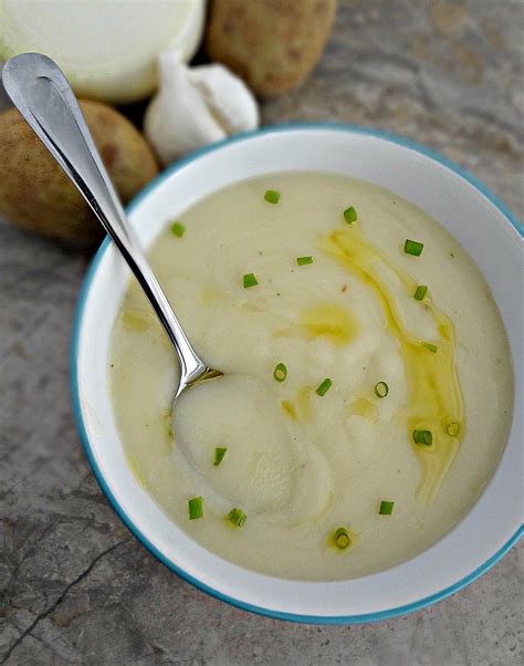 The Cooking Actress Roasted Garlic Potato Soup