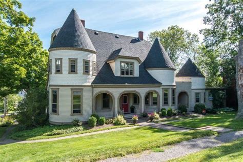 Windsor Ns Mansion Is Selling For Less Than Some Big