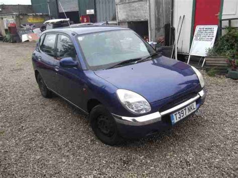 Daihatsu Sirion 1 0 5dr Blue 1999 BREAKING FOR SPARES Good Front End