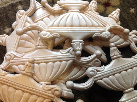 Cheap furniture accessories, buy quality furniture directly from china suppliers:2pcs/lot european rubber wood carved corbels corbel scroll acanthus onlay applique enjoy free shipping worldwide! Carved Wood Applique Onlay with Greecian Vase/Urn Detail ...