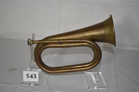 Lot Antique Bugle