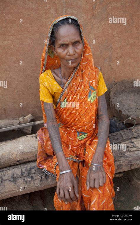 Portraitof A Tribal Woman Santhal Tribe Jarkatand Village Bokaro District Jharkhand Stock