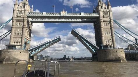 Traffic Chaos In London After Tower Bridge Gets Stuck In Open Position