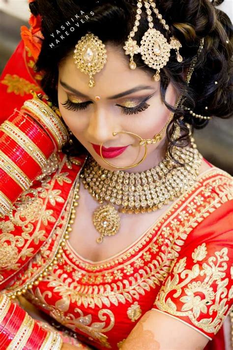Pin By Archuu On Weddings Indian Wedding Bride Indian Bridal Makeup Indian Bridal Fashion