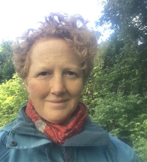 Welcome - Nature's Embrace Arts Psychotherapy