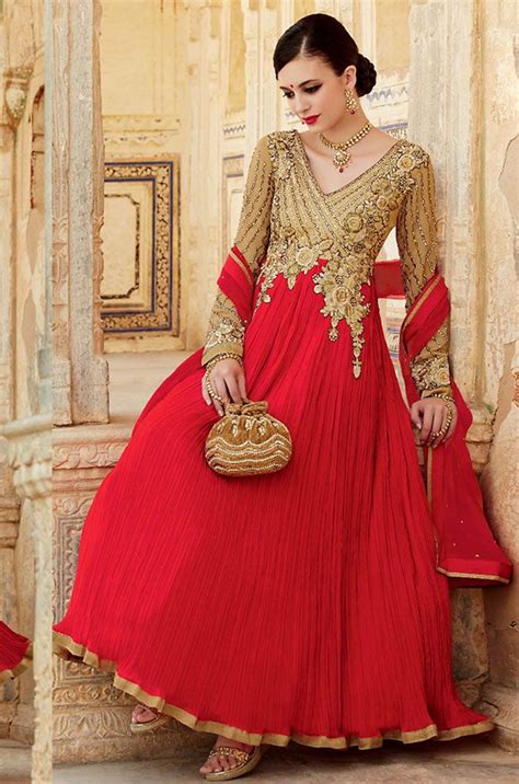 Wear a ball gown that has a bounce to it, so evening party wear long gowns are usually simple yet elegant. Delightful Red Color Partywear Gown - Indiadesignershop ...