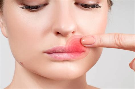 How To Get Softer Lips This Winter Smooth Lips During The Cold And Dry