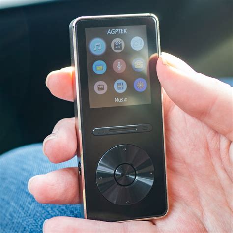 Mobil mp3 indir artık akıllı telefonlarımız kullanılmaya başlandığından beri vardır. AGPTEK A29 Review: An Affordable Basic MP3 Player