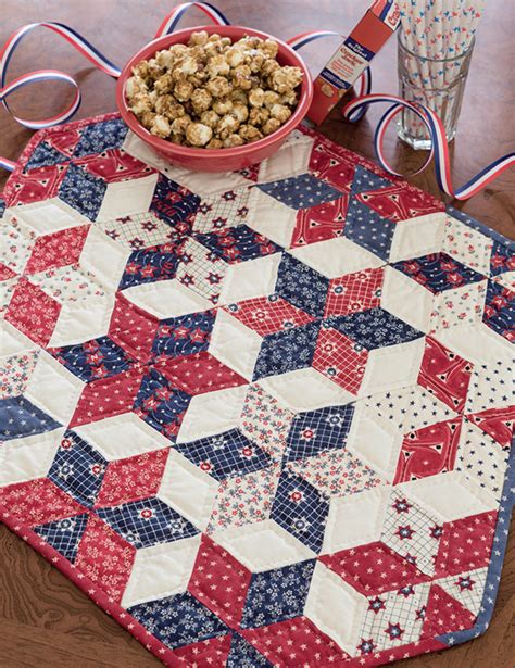 9 Easy Patriotic Quilts For The 4th And All Summer Long 🇺🇸 🌞 Stitch