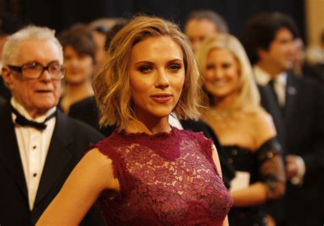 Scarlett Johansson Alleges Hacking Fbi Confirms Celeb