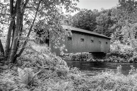 Arlington Green Covered Bridge Photograph By Guy Whiteley Fine Art