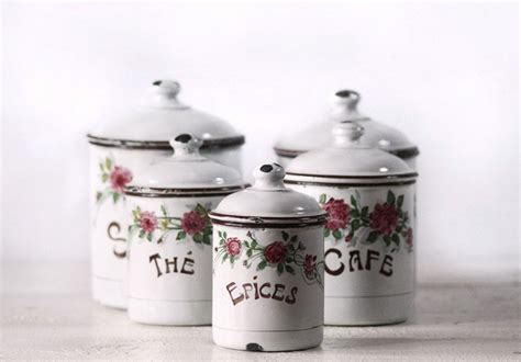 Exceptional Beautiful Set Of 5 Handpainted French By Ruedeslouves