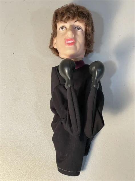 Rare Vintage 1982 Sylvester Stallone Rocky 3 Punching Hand Puppets 32