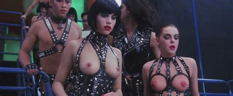 Naked Elizabeth Berkley In Showgirls