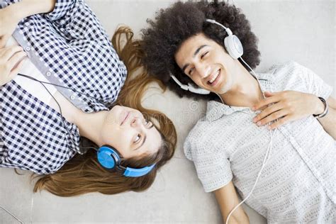 Young People Listening Music Stock Image Image Of Student Listen