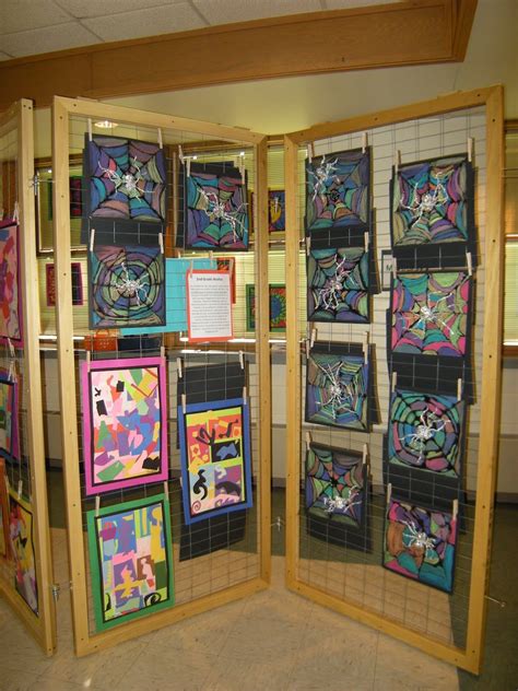 Whats Happening In The Art Room Art Display Using Panels Made With