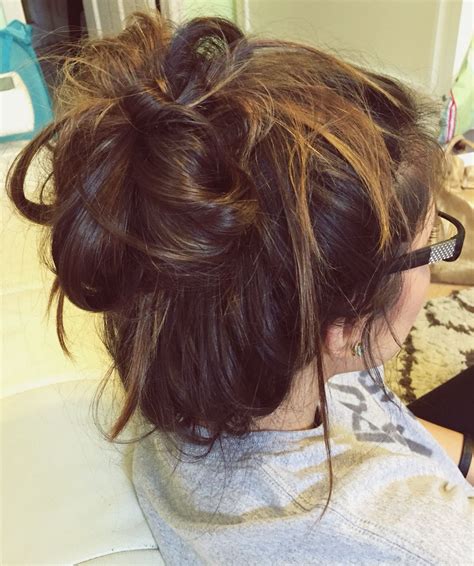 We did not find results for: Messy bun + balayage | Hair makeup, Hair styles, Balayage