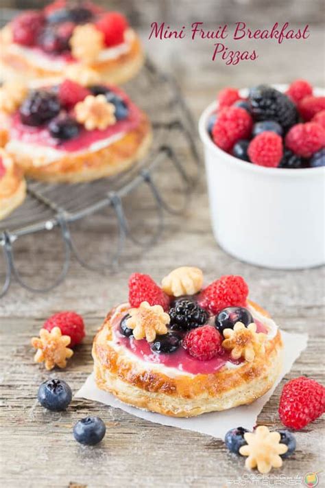 Mini Fruit Breakfast Pizza The Best Blog Recipes
