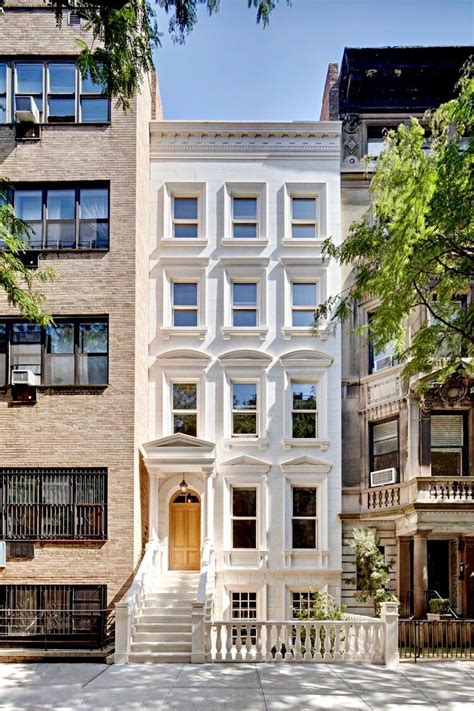 45 East 74th Street New York, NY Built 2009 Architect: Joseph Pell