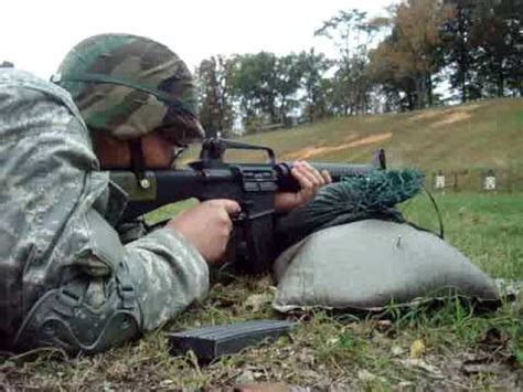 The army is changing how us army soldiers qualify with there weapon. army weapons m4 paper qualification card example - Bing