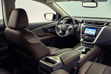 2016 Nissan Murano Interior Pictures