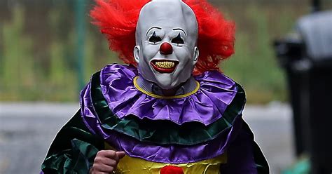 The Creepy Clown Craze Is Now Spreading All Over The Uk